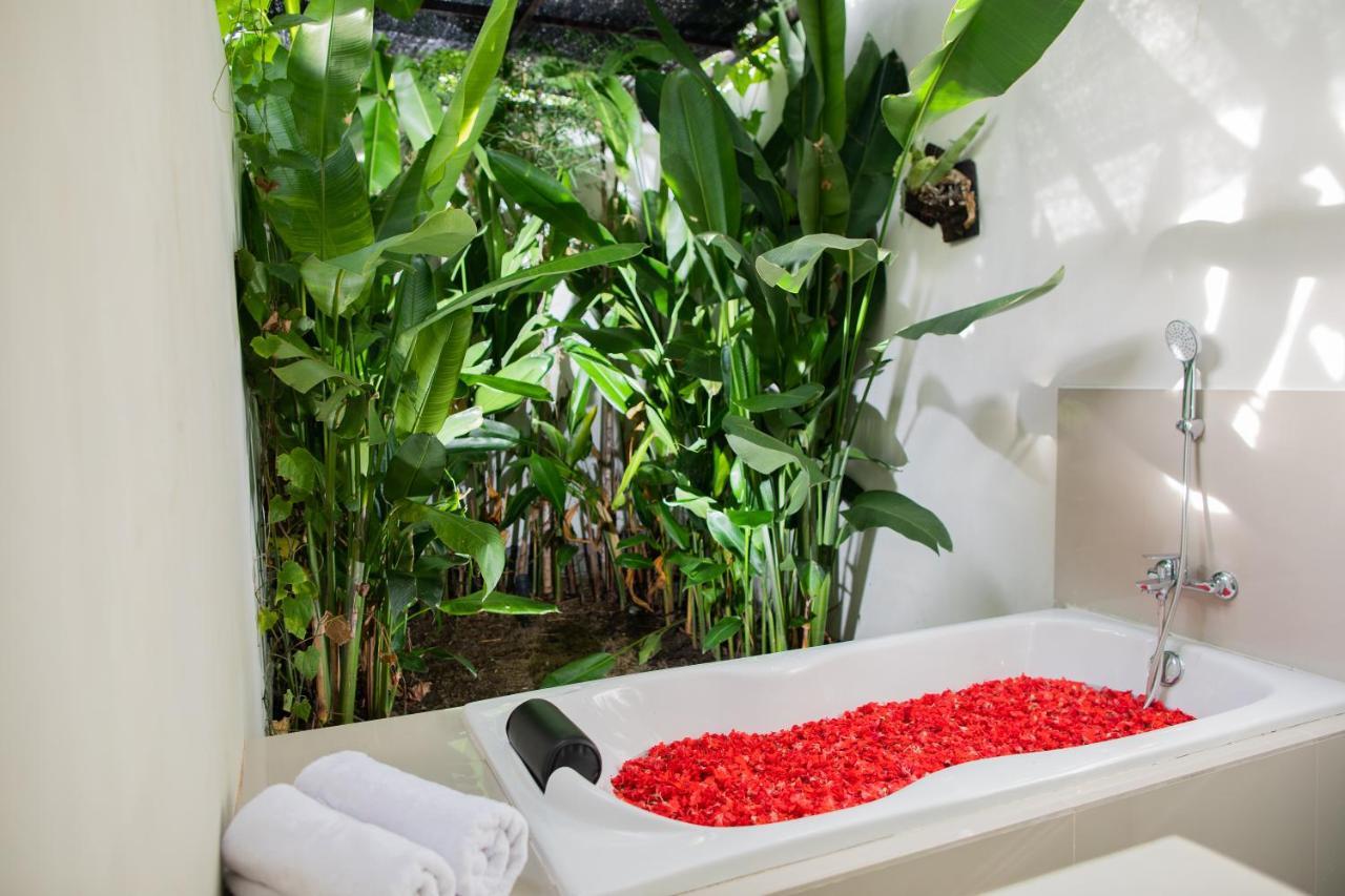 Layali Breeze Villa *